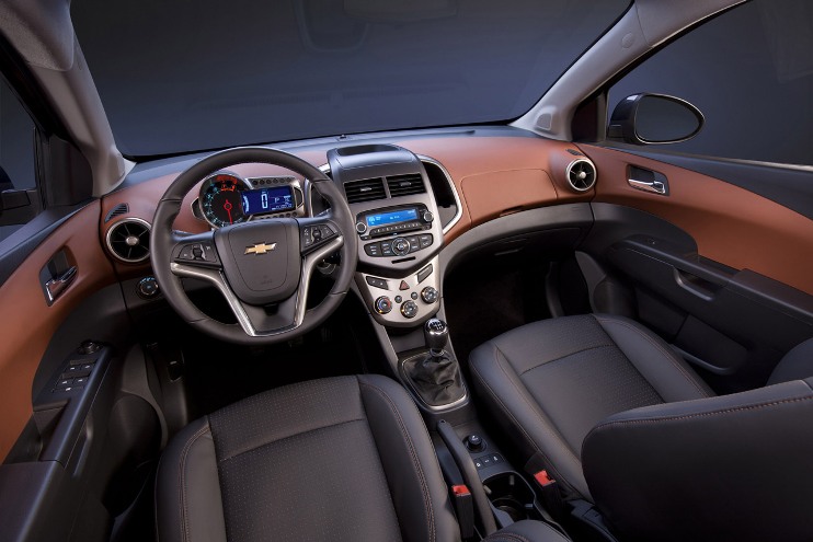  เชฟโรเลต โซนิค Chevrolet Sonic โชว์รูมเปิดใหม่ ป้ายแดง มีรถพร้อมจำหน่าย รูปที่ 7