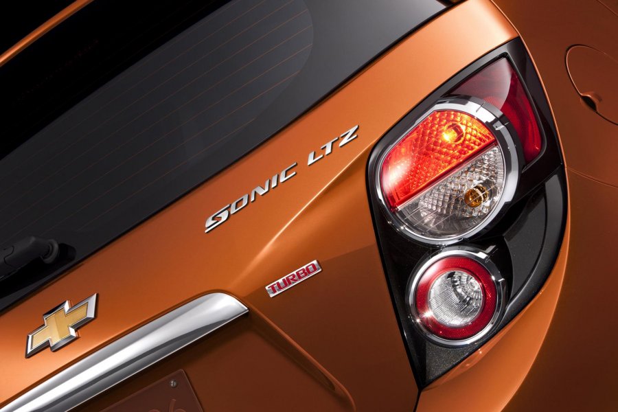  เชฟโรเลต โซนิค Chevrolet Sonic โชว์รูมเปิดใหม่ ป้ายแดง มีรถพร้อมจำหน่าย รูปที่ 5