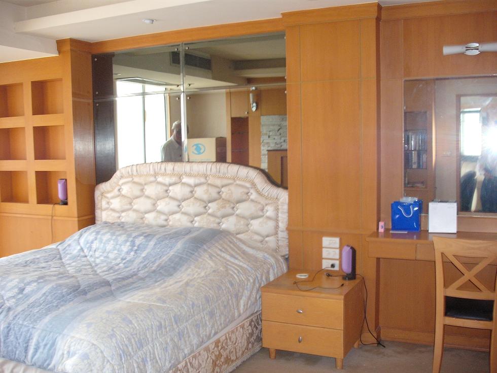 ขายถูก ศุภาลัยปาร์ค พหลโยธิน 21 อาคาร 2 ชั้น 30 ขนาด 128.49 ตรม. 2 ห้องนอน 2 ห้องน้ำ 1 และ Living room พร้อมที่จอดรถแบบ Fix 1 คัน พื้นปูกร รูปที่ 2