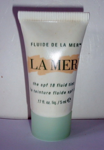 La Mer The SPF 18 Fluid โลชั่นกันแดดสูตรน้ำที่ไม่เพิ่มความมันเงาบนใบหน้า 5ml  รูปที่ 1