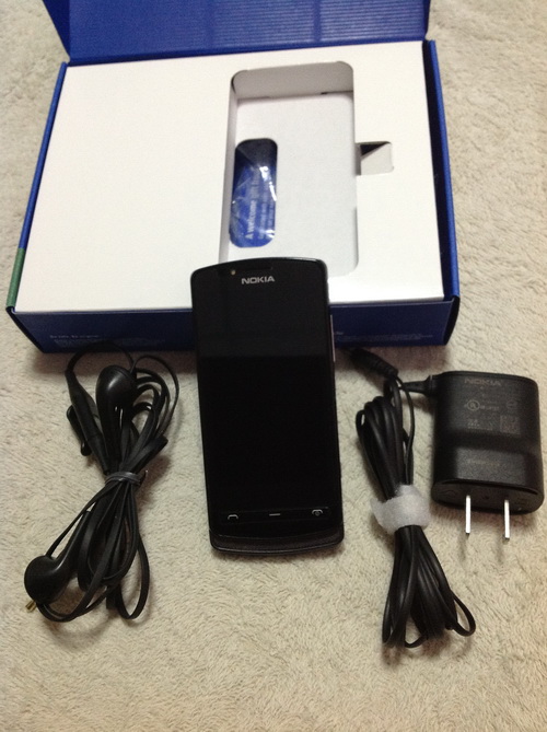 ขาย NOKIA 700 อุปกรณ์แท้ยกกล่องเดิมๆพร้อมเมม 16G ใช้มา 3 เดือน สภาพสวยมากๆ รูปที่ 3