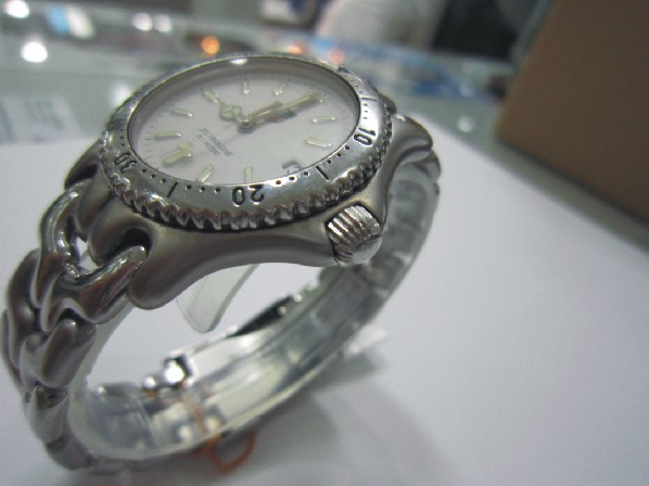 ขายนาฬิกา tag heuer ก้างปลา หน้าปัดขาว king size รูปที่ 1
