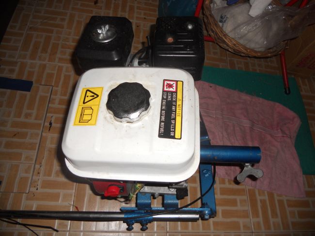 เครื่องเรือหางยาว รูปที่ 2