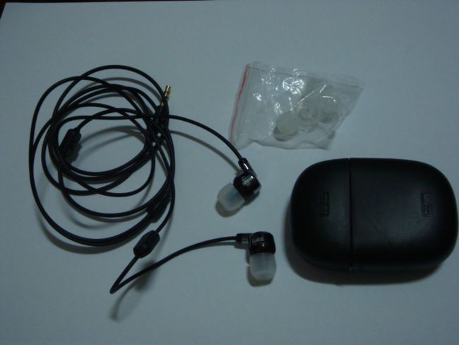 ขายหูฟัง UE Metro Fi 220 ของแท้ราคาถูกจ้า รูปที่ 3