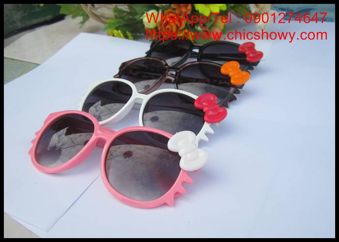 กรอบแว่นคิตตี้ แว่นกันแดดคิตตี้ แว่นคิตตี้ติดโบว์ แว่นคิตตี้ kitty glasses แบบหนวดติดกับตัวแว่น ราคาส่ง 55-75 รูปที่ 4