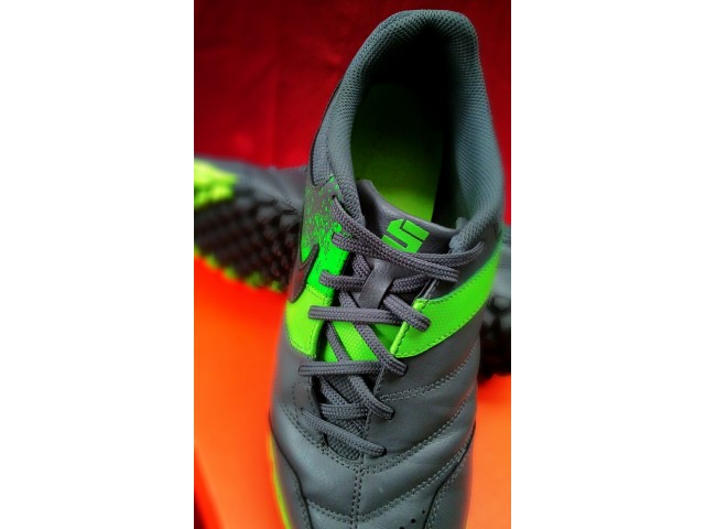 ขายรองเท้า Nike5 Bomba TF 100ปุ่ม รูปที่ 4