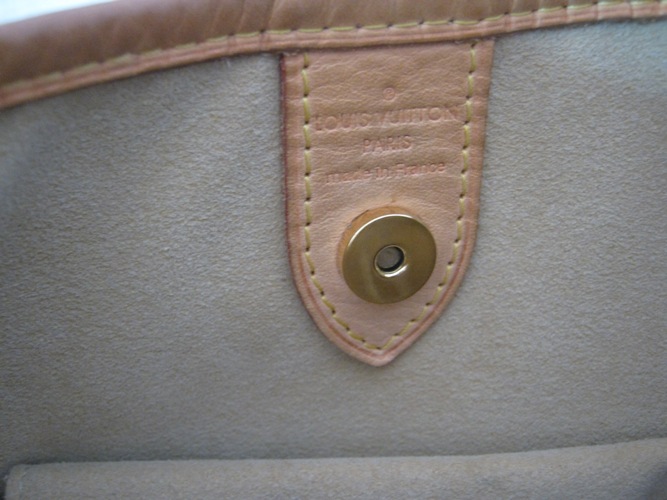 Louis Vuitton Galliera PM รูปที่ 3