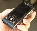 ขายมือถือ Sony cybershot 8.1 ล้านพิกเซล มีแฟลชซีนอน รองรับ 3G wifi และ GPS ...4000 บาท
