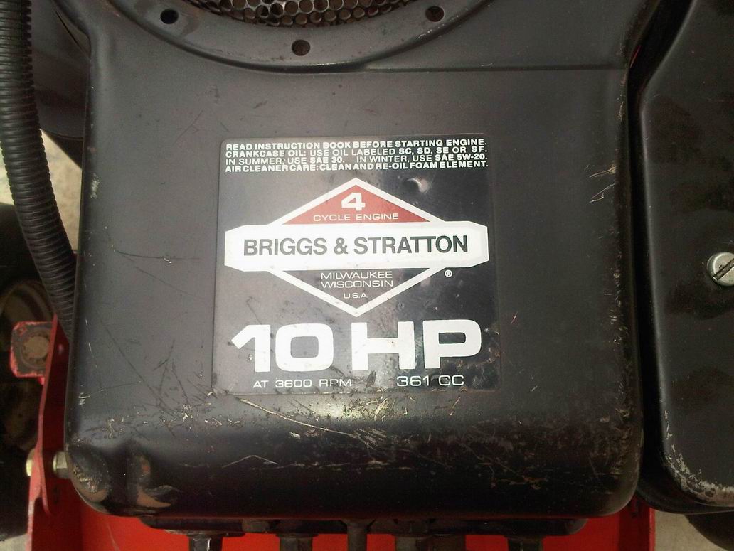 ขายรถตัดหญ้านั่งขับ MTD เครื่องยนต์เบนซิน 10 HP สภาพดี ใช้งานน้อย (จองแล้ว) รูปที่ 5