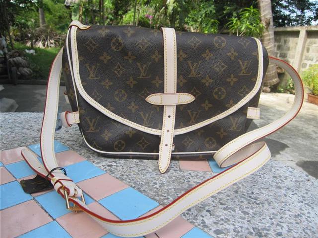 กระเป๋า LV saumur monogram หนังแท้ เกรดดีทีสุด จ้า รูปที่ 1