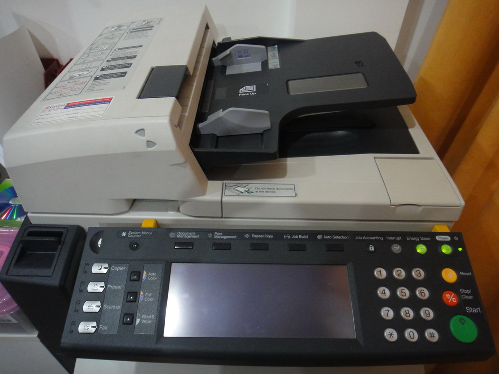 ขายเครื่องถ่ายเอกสารสี kyocera km-c3232e รูปที่ 1