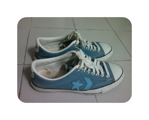 ประกาศขายรองเท้า converse star player สีฟ้า เบอร์ 6 รูปที่ 1