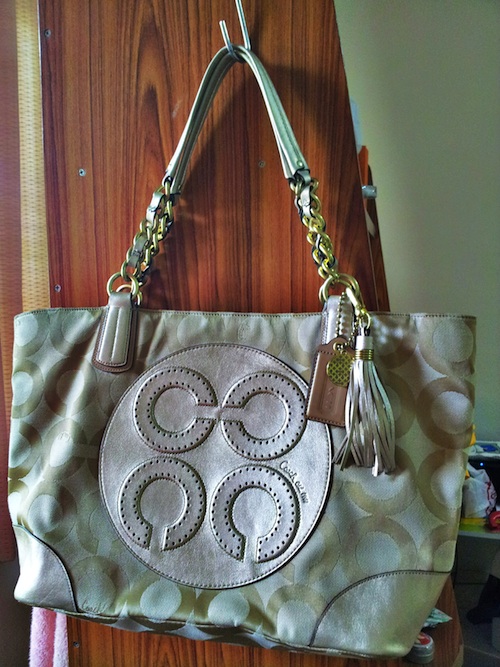 USED COACH 16487 สภาพดี ราคา 3,500 บาท รูปที่ 1