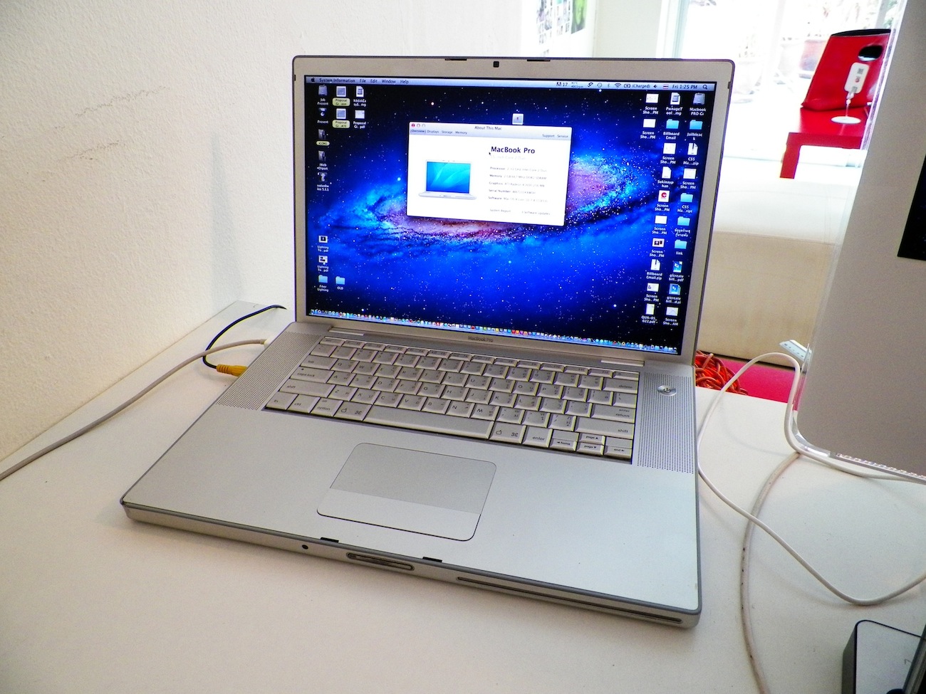 ขาย MacBook Pro 