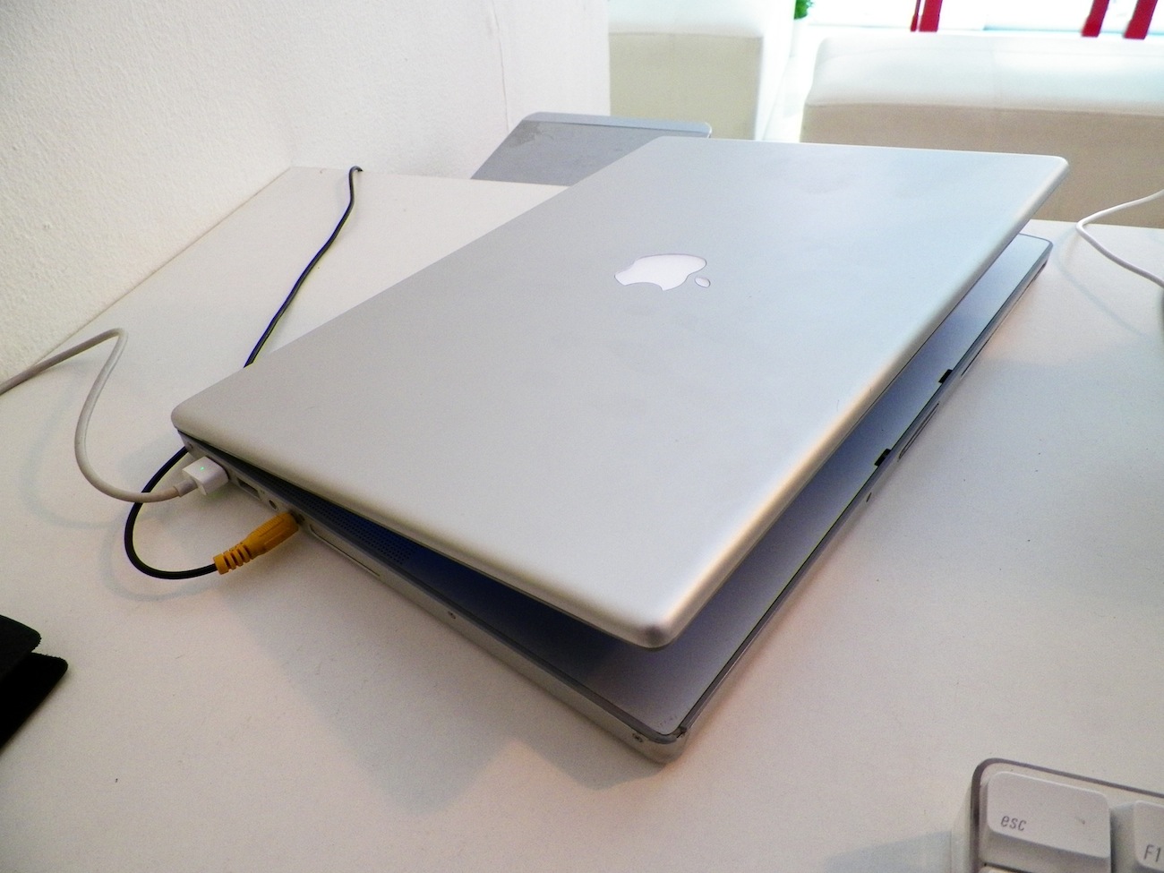 ขาย MacBook Pro 