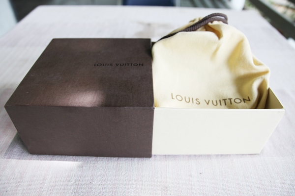 ขายเข็มขัด Louis Vuitton เข็มขัดลาย Damier Graphite ขนาด 110 รูปที่ 1
