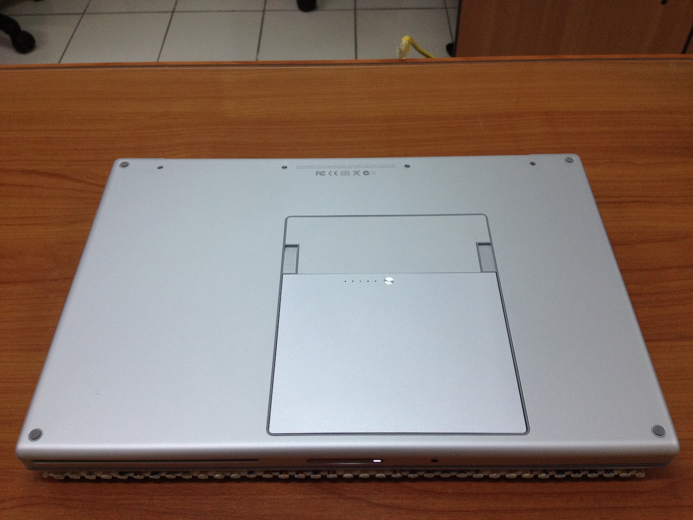 ขาย MacBook pro 15