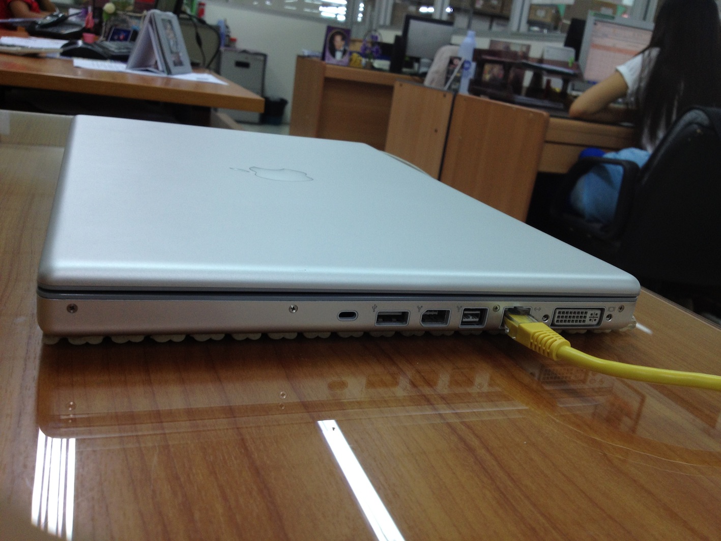 ขาย MacBook pro 15