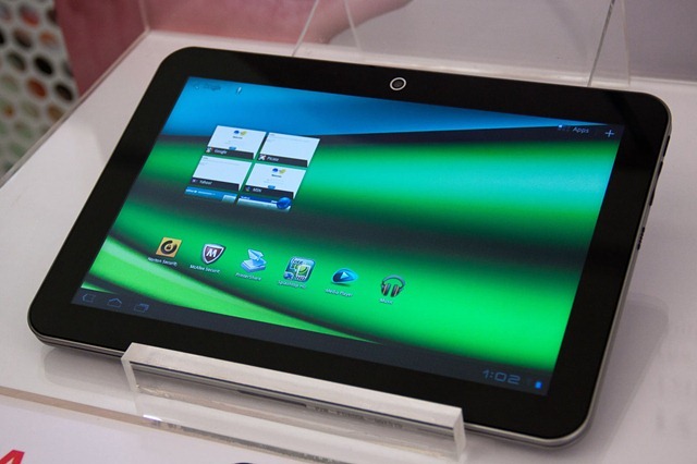 Toshiba  Tablet AT200 ขายต่อเพียง 14,900 บาทค่ะ เหลือประกัน 11 เดือนกว่า  เพิ่งซื้อมาไม่ถึงสัปดาห์ค่ะ รูปที่ 1