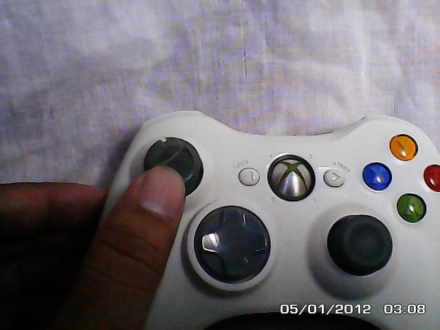 ขายXBOX360ตัวอ้วน/แถมเกมส์5เกมส์/Joy Wireless1อันครบชุด รูปที่ 4