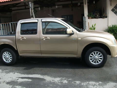 ขายISUZU Dmax Cab4 2.5 SX Ddi Iteq Inter cooler 4 ประตู ปลายปี06 ครับ รูปที่ 1