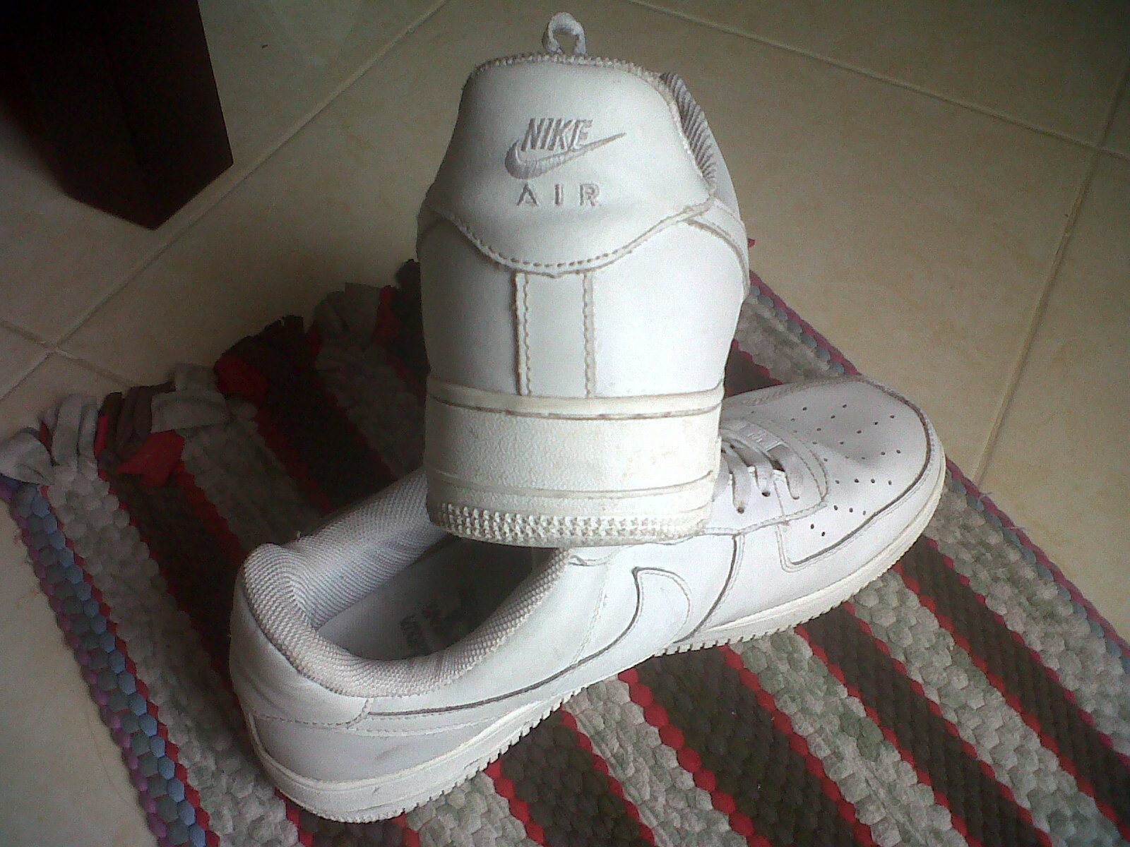 ขาย NIKE air force1 size13 U.S.  สภาพ95% รูปที่ 4