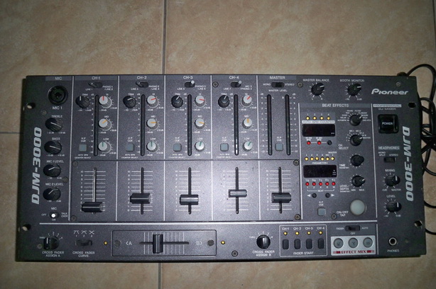 ขาย pioneer mixer 4ch.. DJM-3000 สภาพใหม่ ขาย 9500 บาท รูปที่ 1