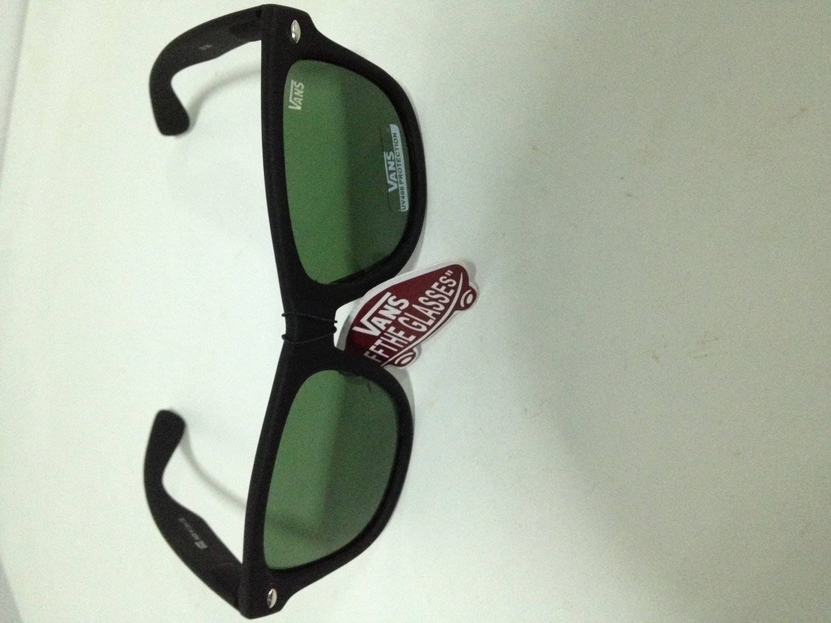 ลดกระหน่ำ แว่นกันแดด VANS แบบ wayfarer UV400 Protection รูปที่ 1