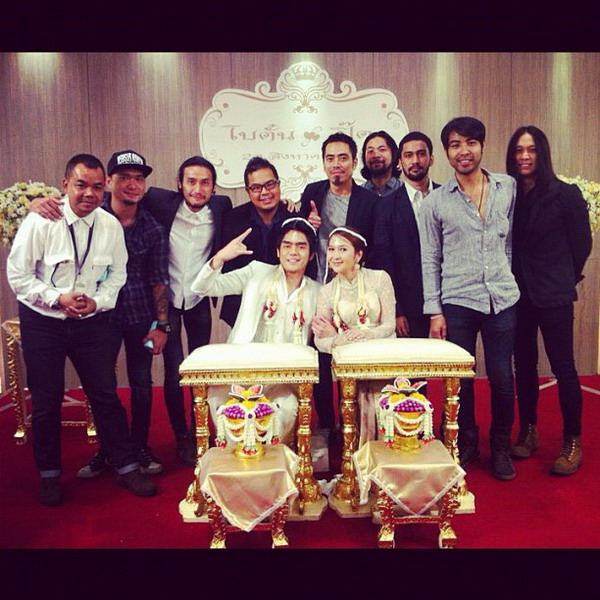 สดๆร้อนๆ'ปิ๊ด'ยกขันหมากสู่ขอ'โบตั๋น'แล้ว! รูปที่ 4