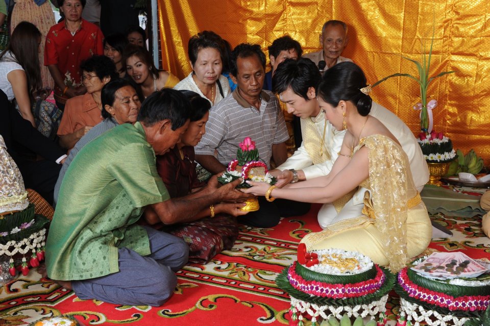 รับออกแบบงานแต่งงาน จัดสถานที่ ดูแลพีธีการเช้า-พิธีเย็น ครบวงจรเราจัดให้คุณในสไตล์ที่คุณต้องการค่ะ ติดต่อสอบถามได้ที่ 089-8558910, 083-5755738 (กี้) สอบถามได้ค่ะ รูปที่ 6