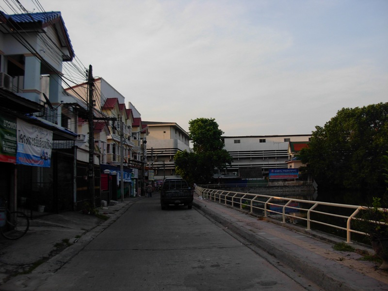 ตลาดหลักเมืองโคราช เช้านี้ ตลาดประตูผีเย็นนั้น รูปที่ 2