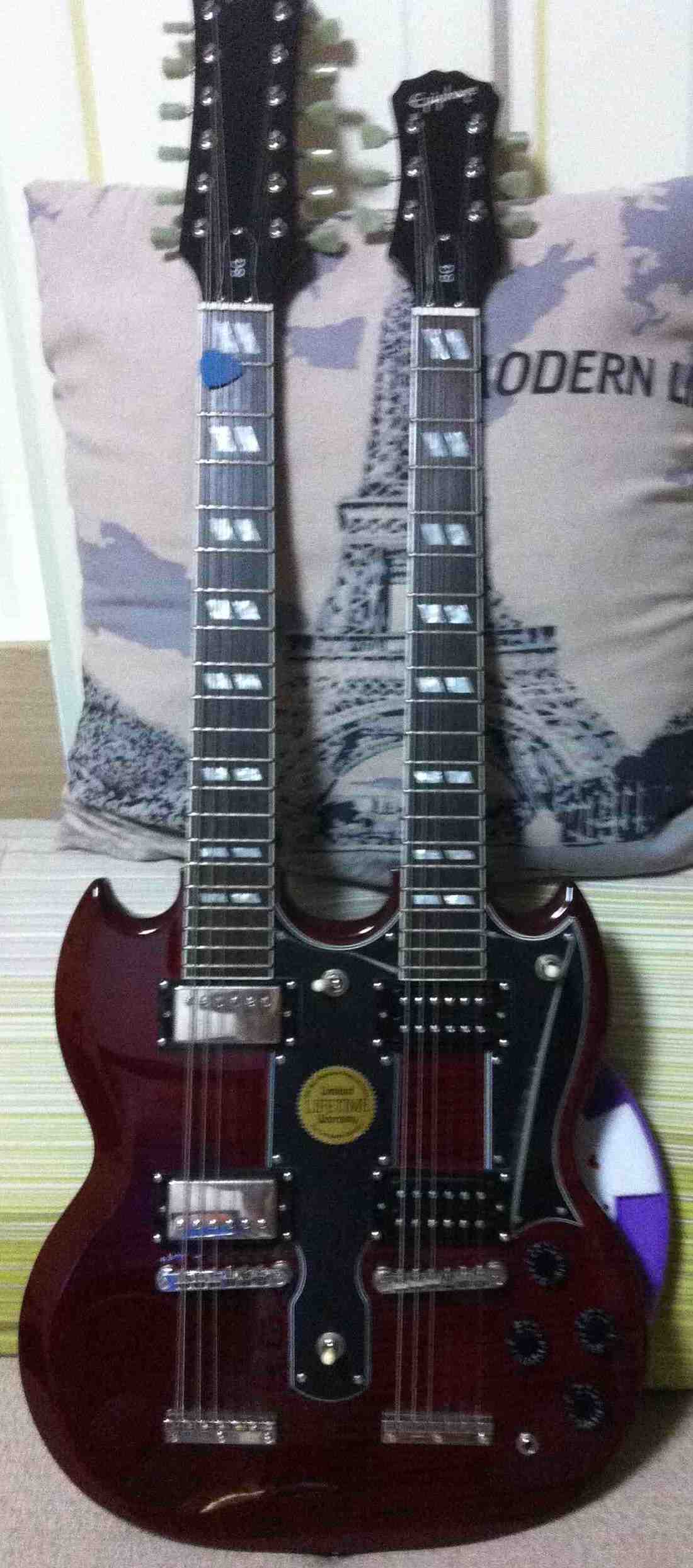 กีตาร์ 2 หัว Epiphone SG สภาพ 99% (หายากมาก) รูปที่ 1