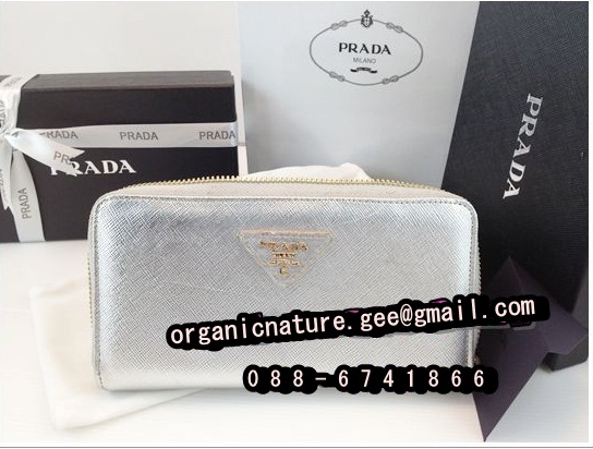 กระเป๋าเงินใบยาว Prada Saffiano leather zippy continental wallet สีเมทาลิคเงิน งานมิลเลอร์เกาหลี    รูปที่ 1