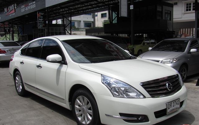 รถ Nissan Teana รูปที่ 1