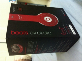 ขายราคาถูกคับ beat monster solo hd สีแดง ของเเท้ สภาพ 99 % รูปที่ 4