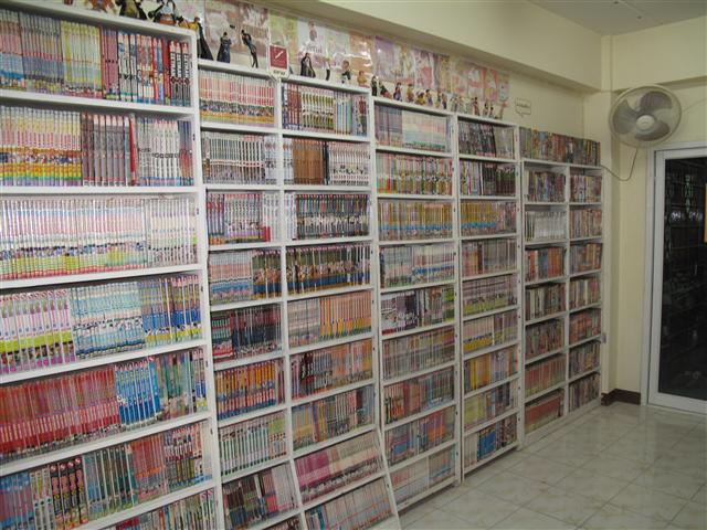 ขายเหมาหนังสือร้านเช่า 14000 เล่ม ราคาต่อรองได้ รูปที่ 2