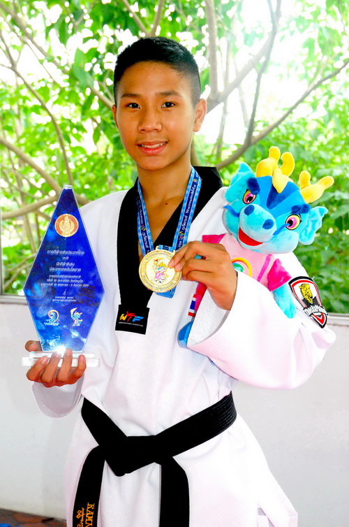 เปิดรับสมัคร เรียนศิลปะป้องกันตัว (เทควันโด) Theeraphlug Gym รูปที่ 4