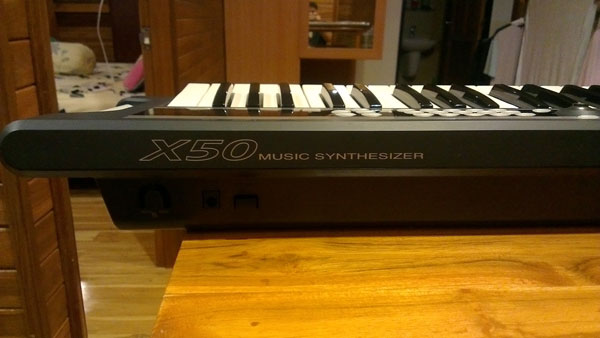 ขายคีย์บอร์ด Korg X50 มือสองสภาพ เกือบ 100% ราคา : 17,500 บาท ราคามือหนึ่ง 25,000 บาท รูปที่ 1