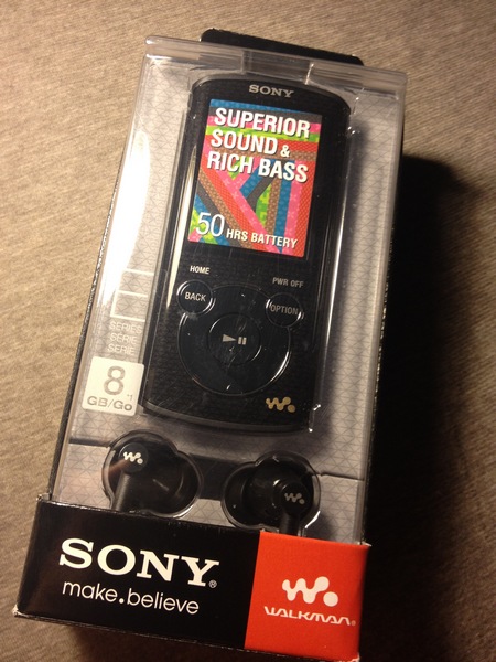 ขายเครื่องเล่น MP3 SONY walkman รุ่น NWZ-E464 8GB สีดำ ของใหม่ยังไม่เคยแกะกล่อง 3,799 ส่งฟรี ราคาถูกกว่าศูนย์ รูปที่ 3