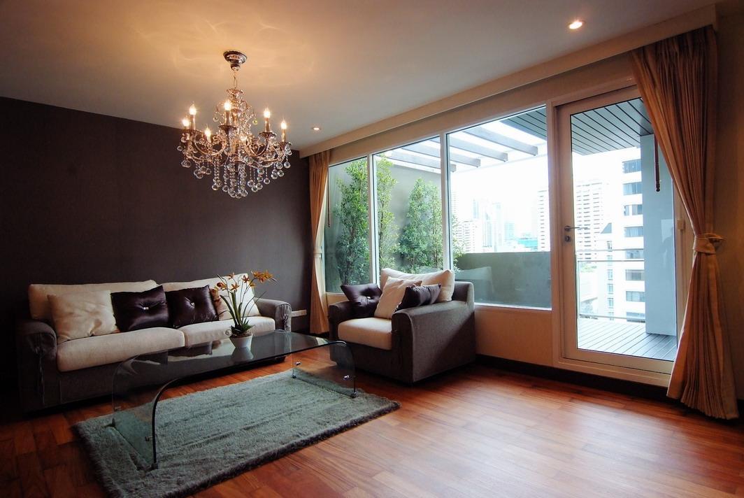 Condo for sell Urbana Sukhumvit 15 8 Floors (Penthouse is on 8th Floor) 216.7 sq.m.3 Bedrooms 4 Bathrooms This luxurious รูปที่ 5