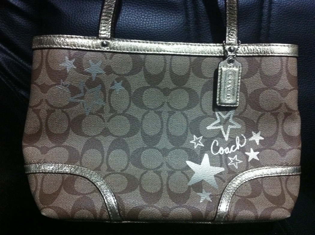 กระเป๋าCoach Heritage star print รูปที่ 1