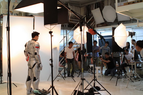 ช่างภาพโฆษณา รับถ่ายภาพโฆษณา ถ่ายภาพสินค้า แฟชั่น ภาพแต่งงาน รับถ่ายภาพทุกชนิด ให้เช่าสตูิดิโอถ่ายภาพ รูปที่ 2