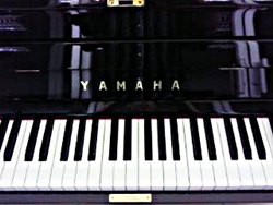 เปียโน Yamaha ถูก ราคาหลักหมื่น สภาพใหม่มาก สนใจโปรดคลิก รูปที่ 1