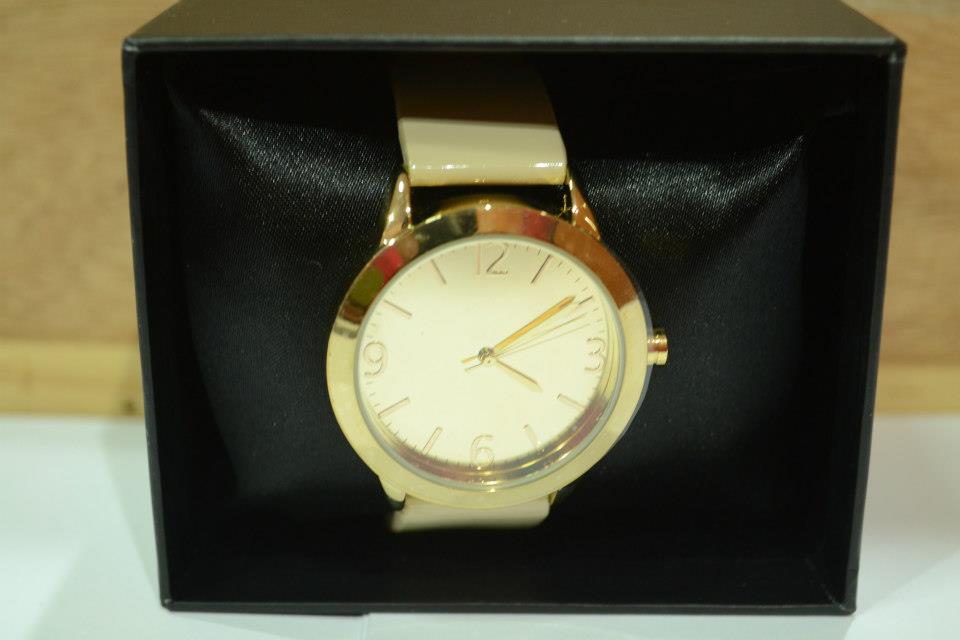 [Sell] นาฬิการุ่น ASOS Patent Watch (Gold) รูปที่ 1