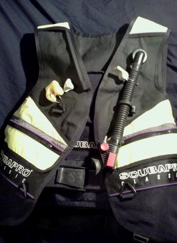 ขายอุปกรณ์ดำน้ำ  BCD และ Regulator มือสองครบชุด  10000 บาท (5) รูปที่ 3