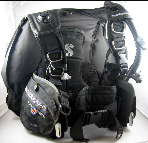 ขายอุปกรณ์ดำน้ำ  BCD และ Regulator มือสองครบชุด  10000 บาท (8) รูปที่ 4