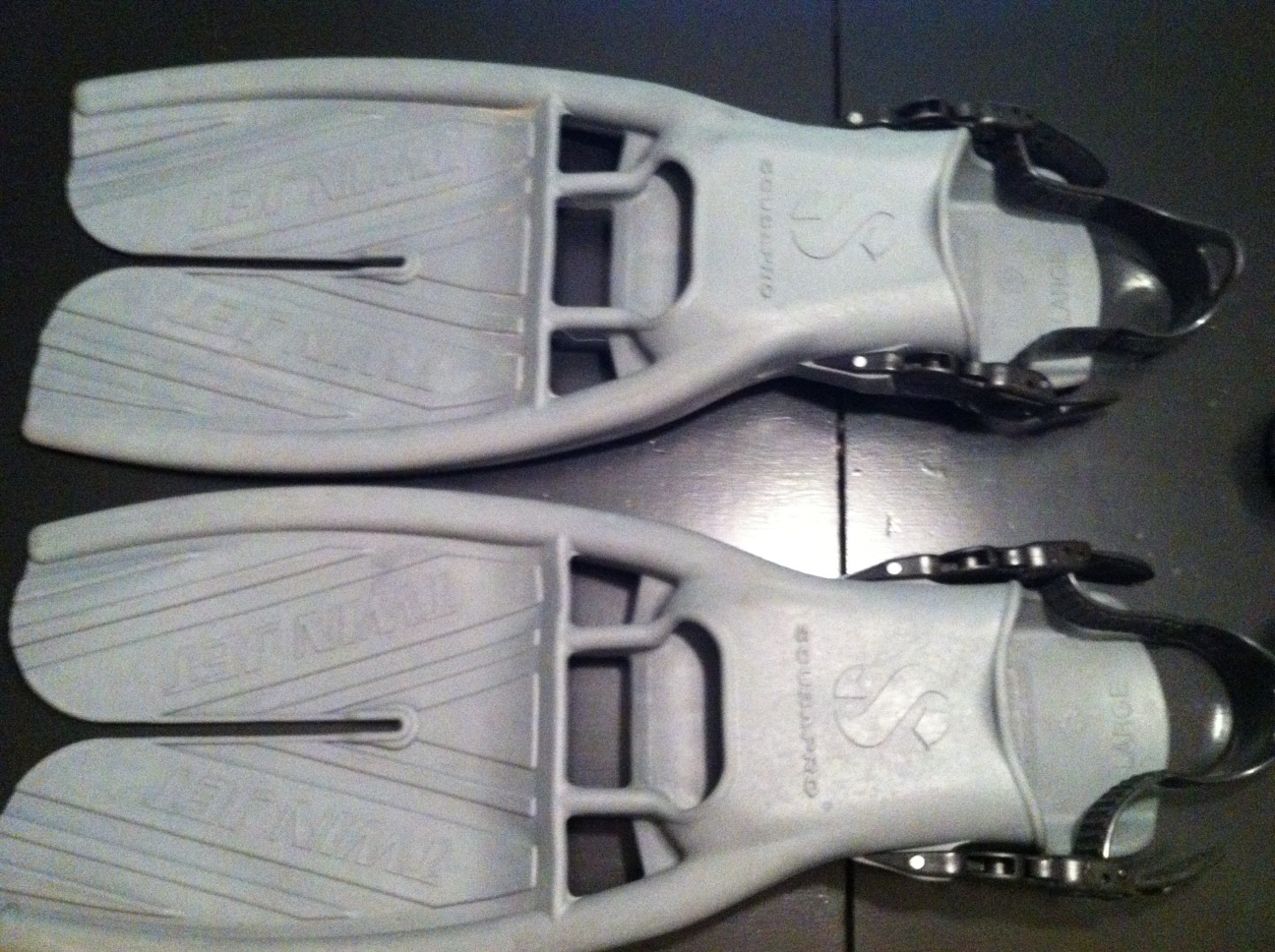 ขายและนำเข้าตีนกบมือสองยี่ห้อดัง ( Fins )จาก USA. (5) รูปที่ 2
