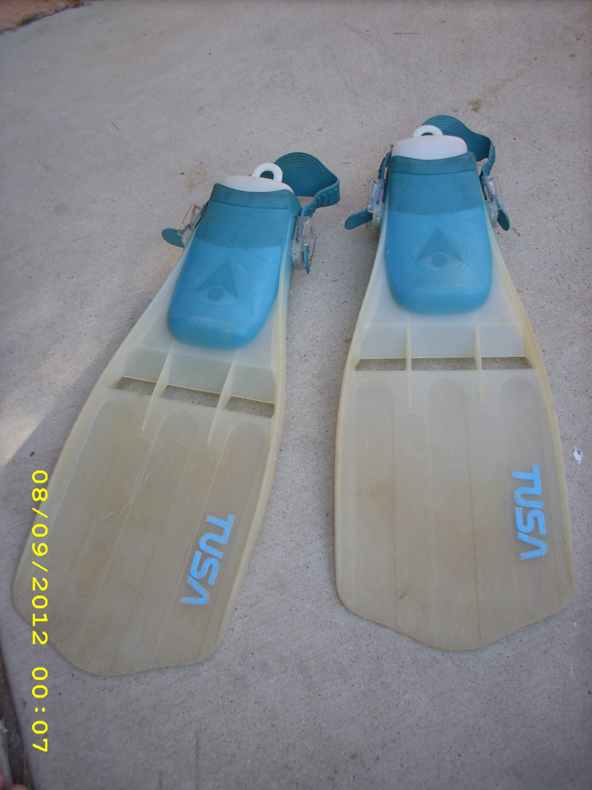 ขายและนำเข้าตีนกบมือสองยี่ห้อดัง ( Fins )จาก USA. (2) รูปที่ 7