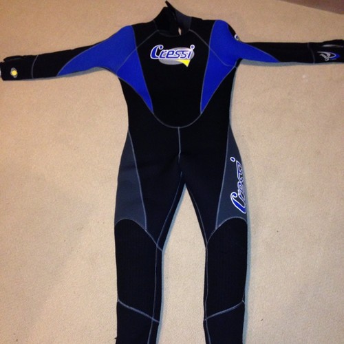 ขายและนำเข้าชุดดำน้ำ (Wetsuit)ยี่ห้อดังมือสองจาก USA. (3) รูปที่ 2