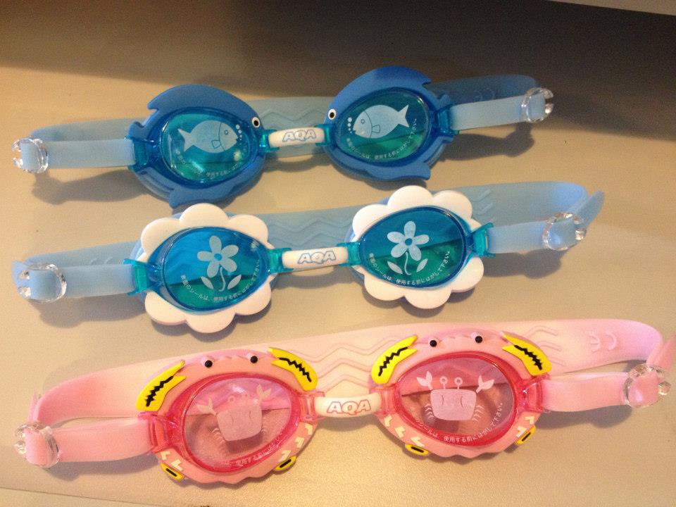 แว่นตาว่ายน้ำสำหรับเด็ก AQA (Swimming Goggle for kid) รูปที่ 1